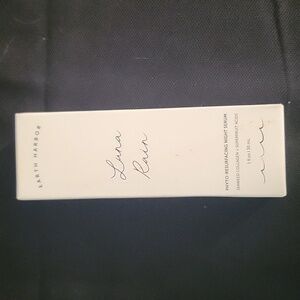 Earth Harbor night serum